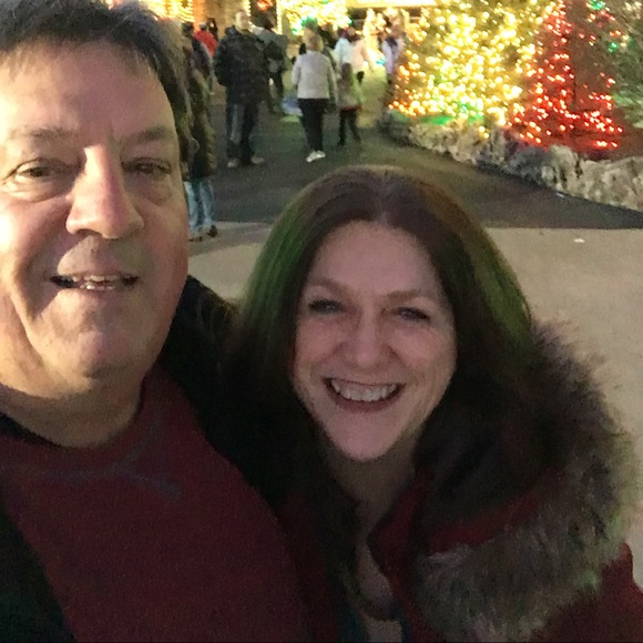 Meet your Posher, Sherrie - Picture 1 of 2